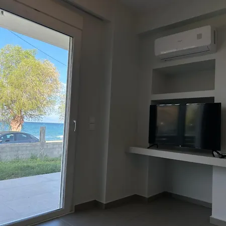 Apartment Serene House Diakopto