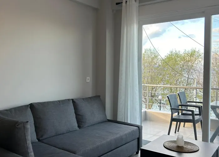 Serene House Apartamento Diakopto